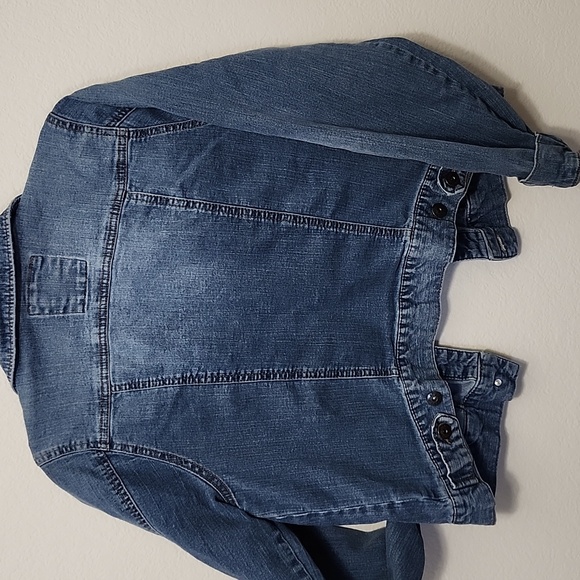 Gently worn Jean jacket - Picture 5 of 5